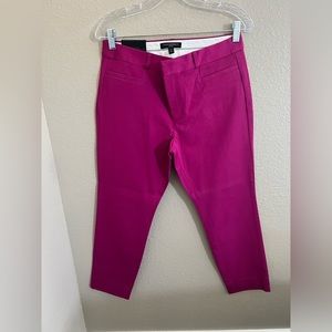 BANANA Republic Sloan Fit, Magenta, Size 8P